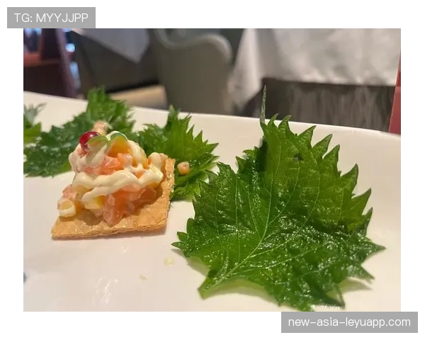 [战队名]伙食揭秘：专门请了米其林二星的营养师，难怪选手的气色看起来比休赛期还好。🥗